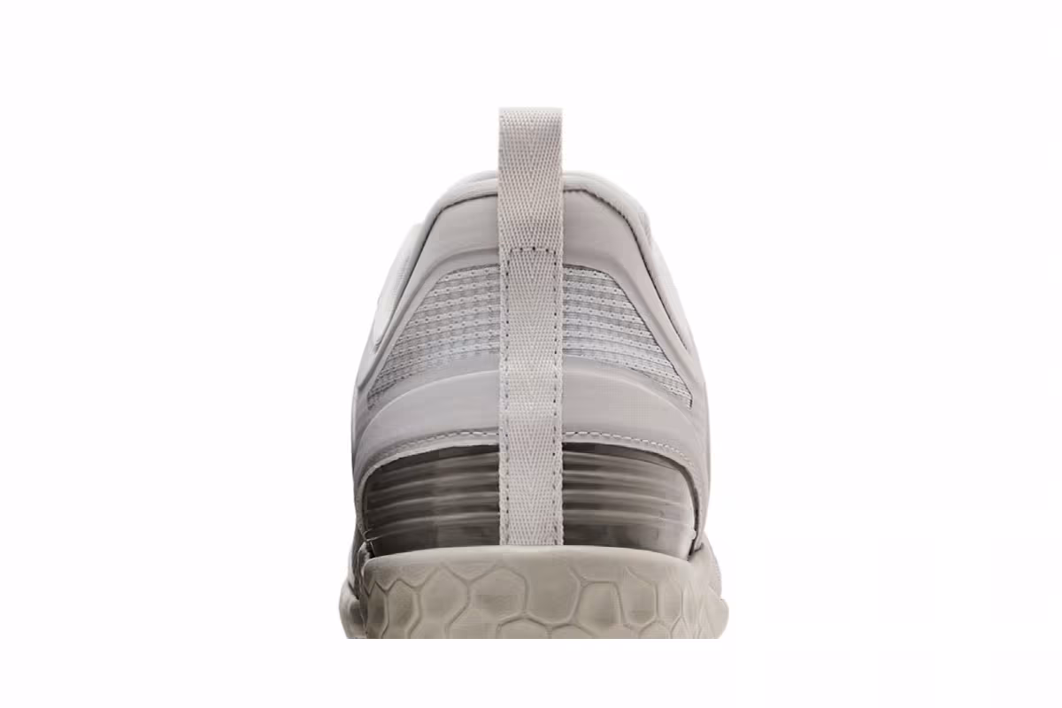 New Balance Fresh Foam X 3000v6 Metal 2E Wide Grey White, view 8