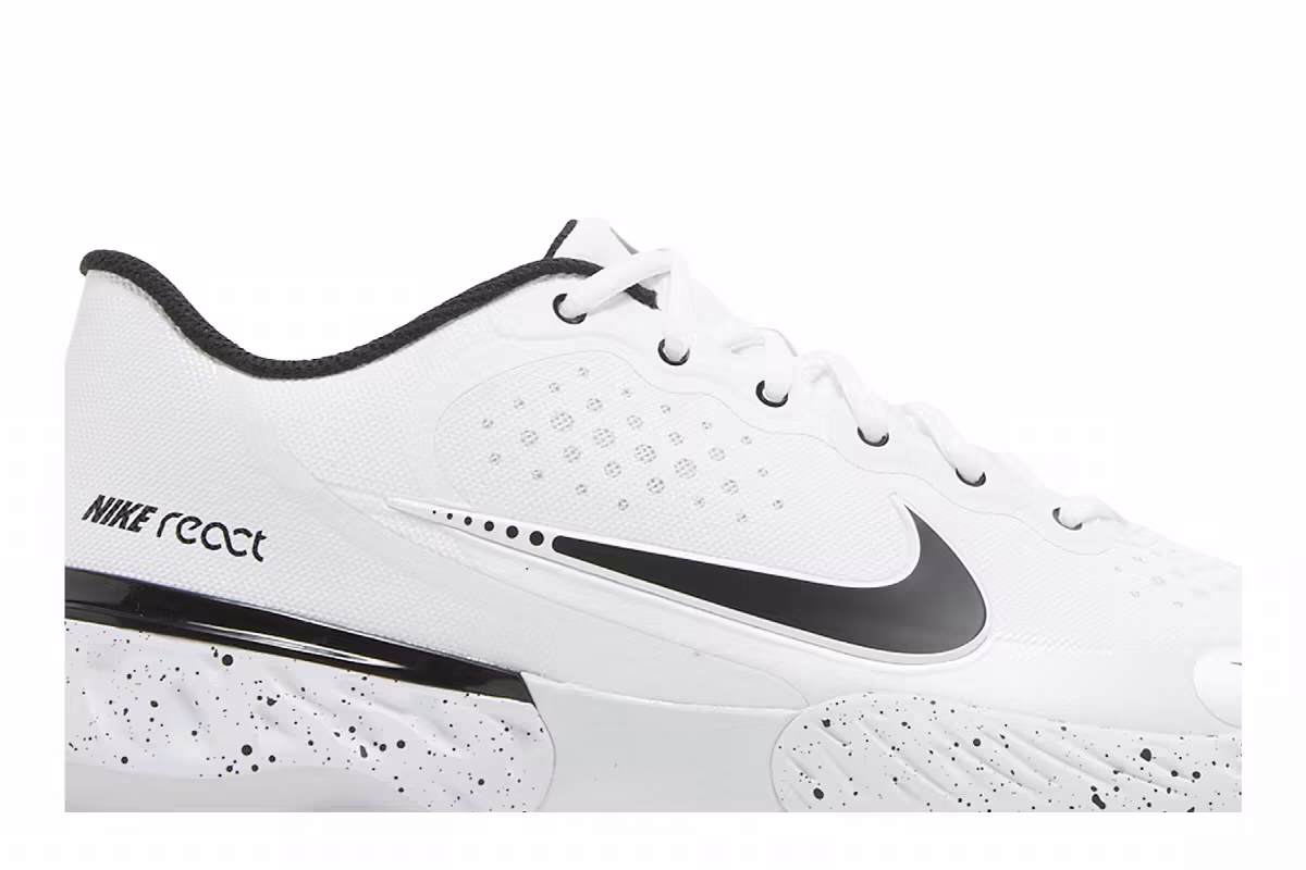 Nike Alpha Huarache Elite 3 Low White Grey, view 3