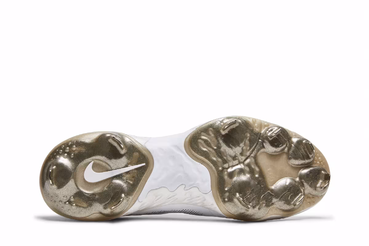 Nike Alpha Huarache Elite 3 Low White Metallic Silver, view 5