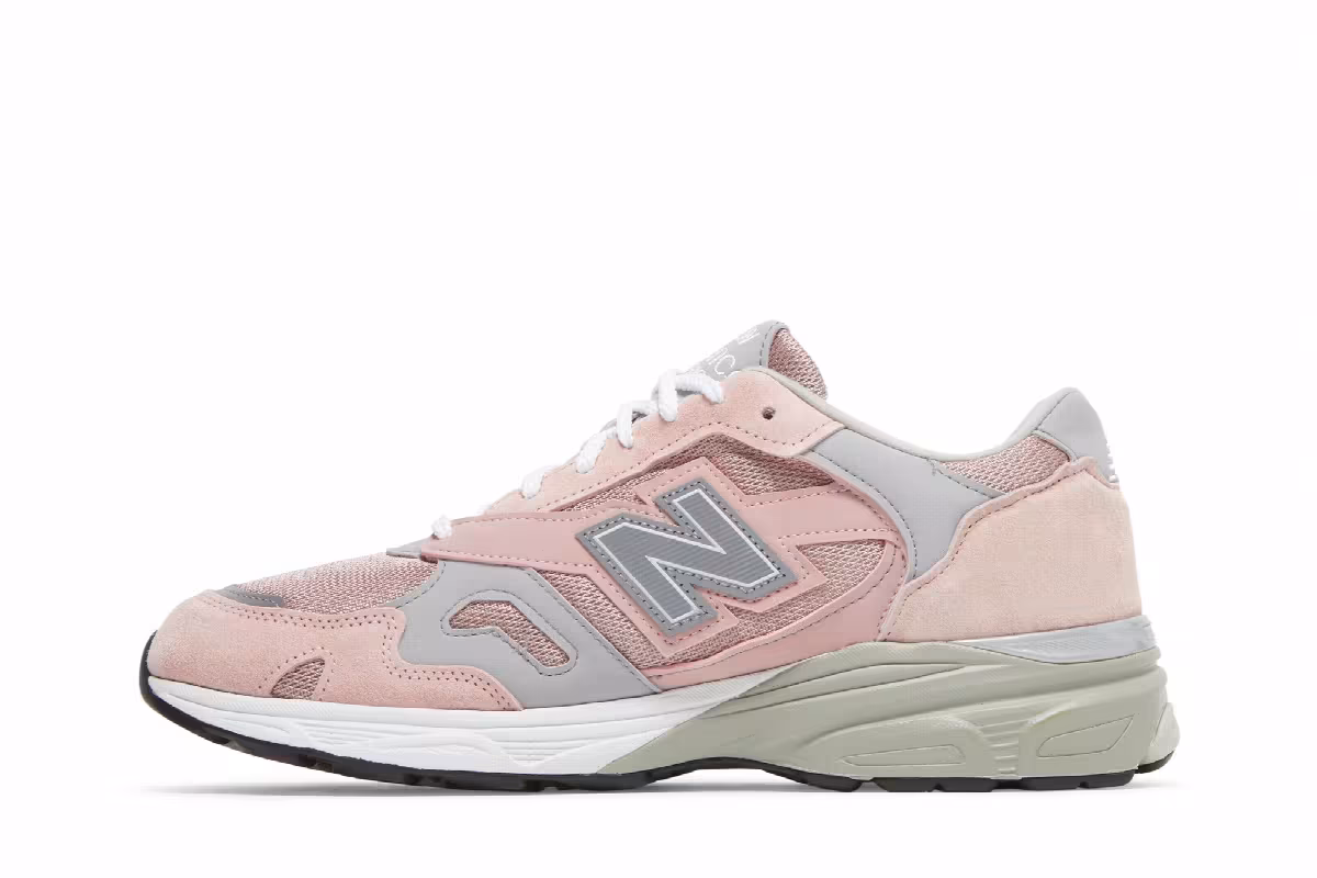 New Balance 920 Made in England Pink Grey, view 4
