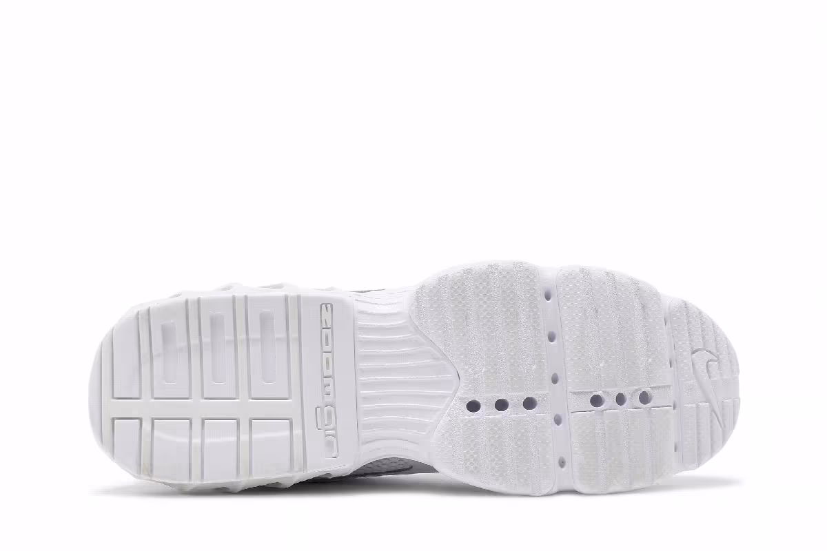 Nike Women's Zoom Air Fire Photon Dust, view 5