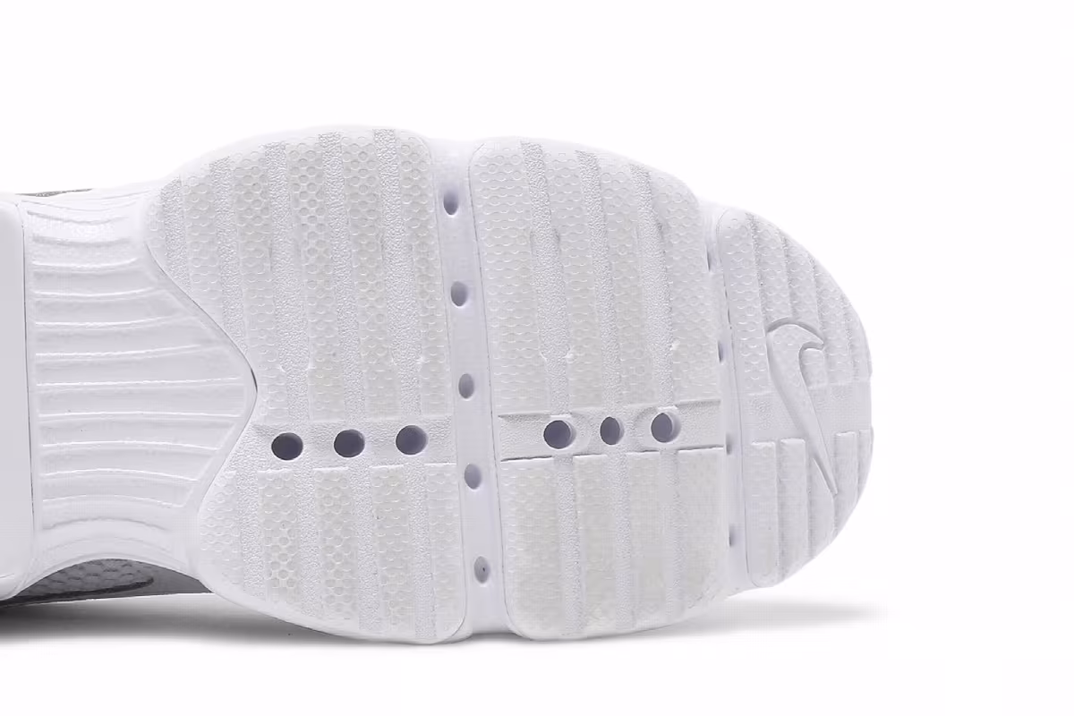 Nike Women's Zoom Air Fire Photon Dust, view 6