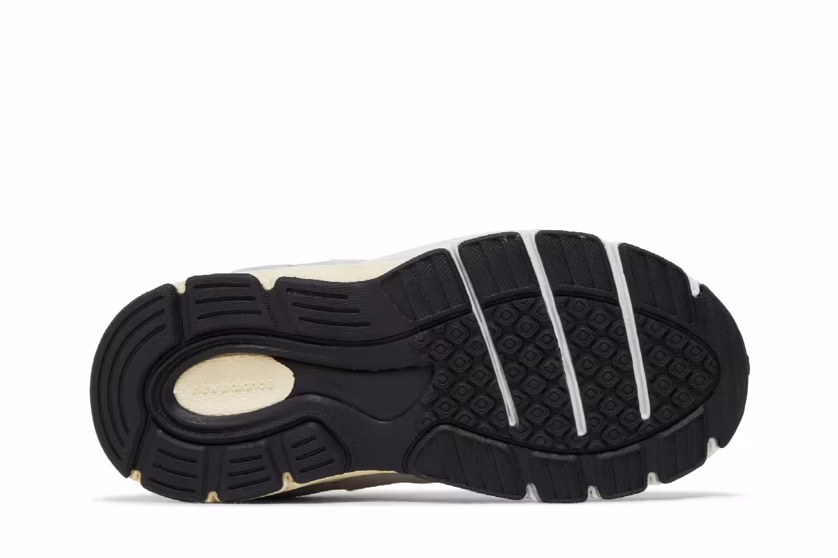 Kith x United Arrows & Sons x New Balance 990v4 Toddler, view 5