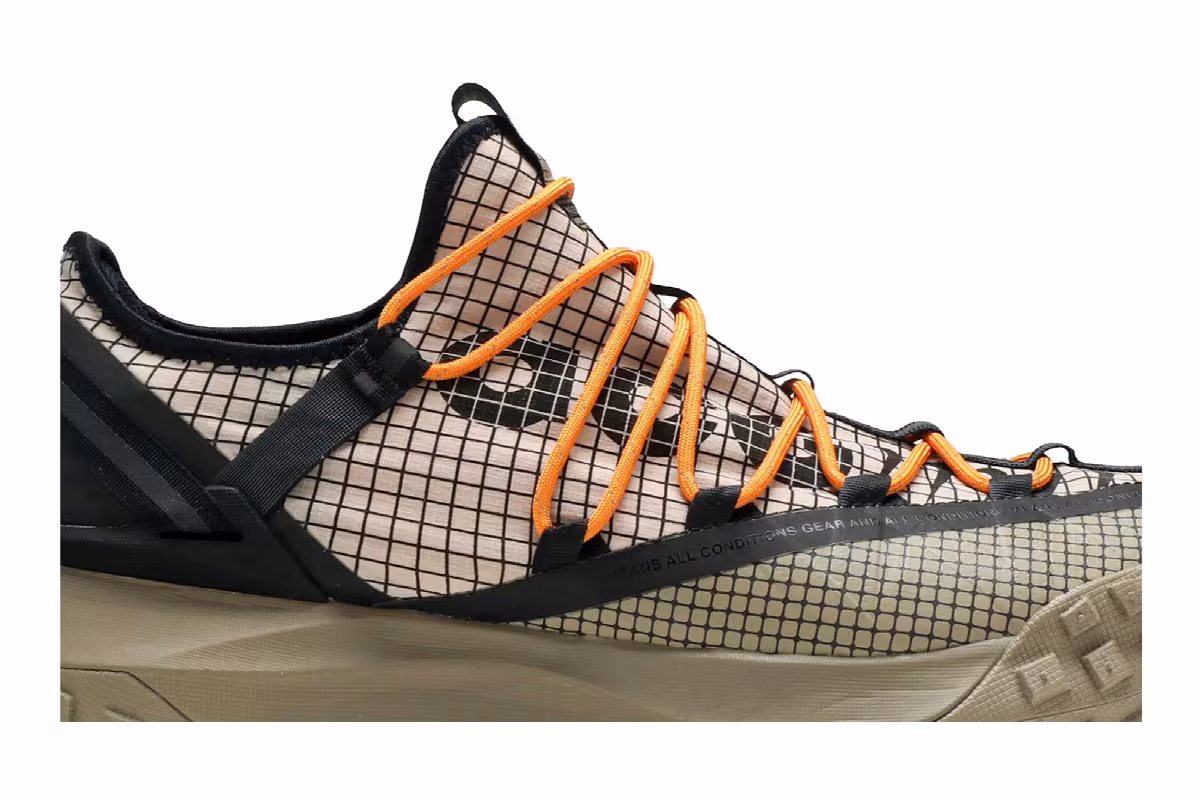 Nike ACG Mountain Fly Low Fossil Stone, view 3