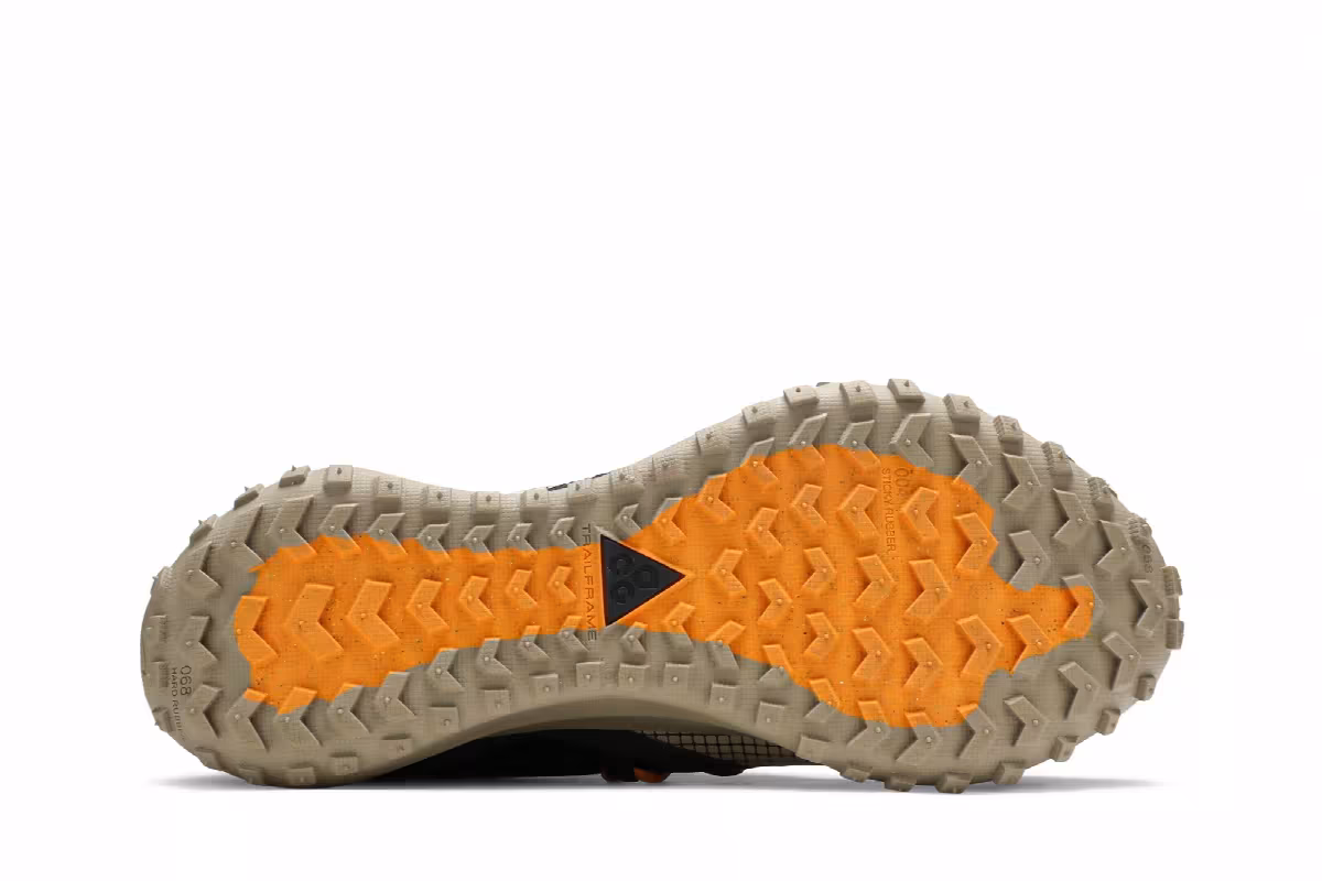 Nike ACG Mountain Fly Low Fossil Stone, view 5