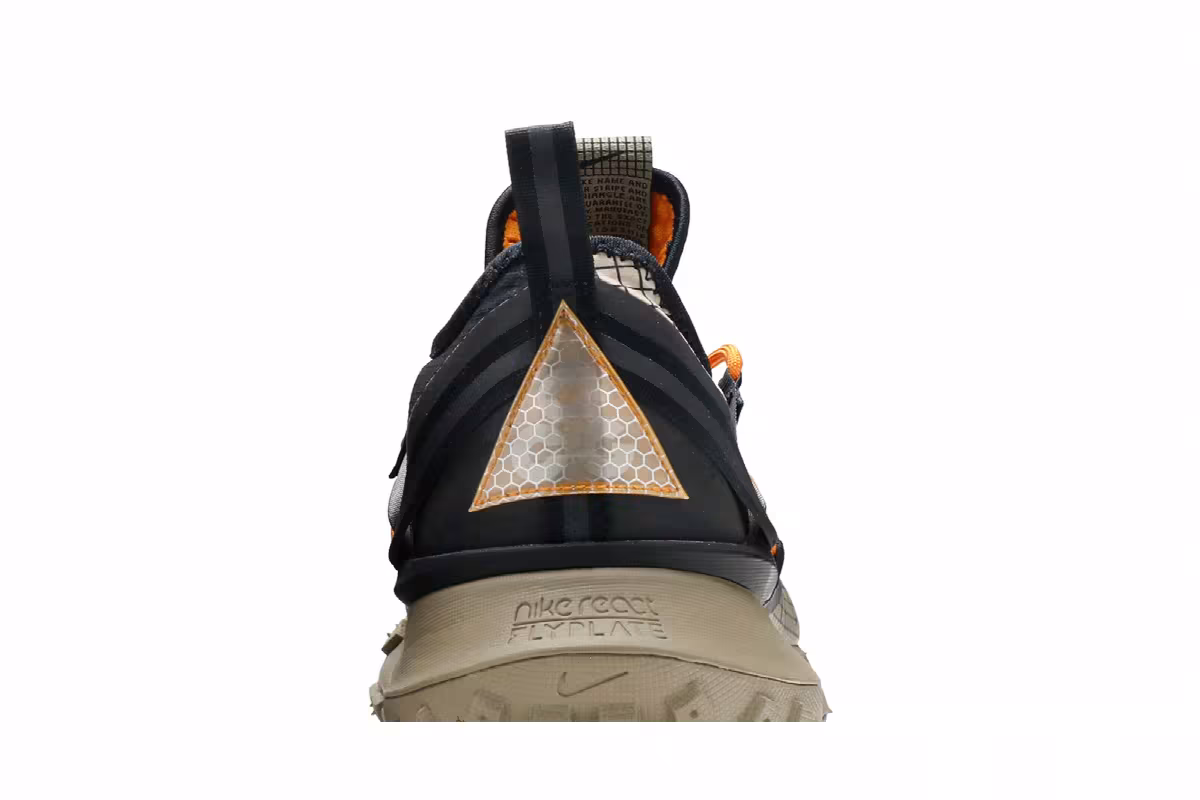 Nike ACG Mountain Fly Low Fossil Stone, view 8