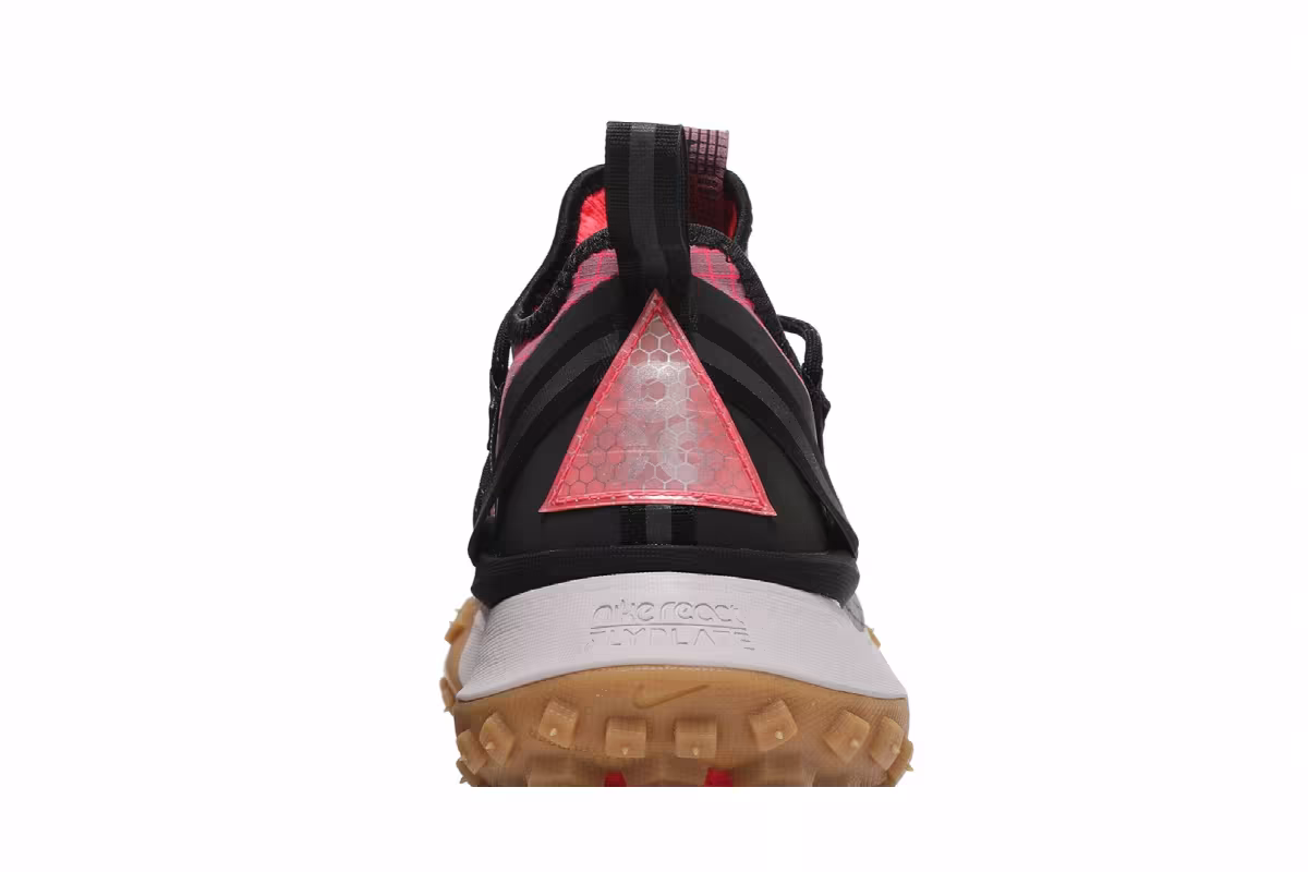 Nike ACG Mountain Fly Low Flash Crimson, view 8