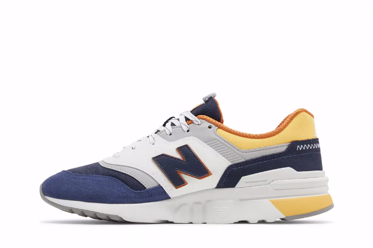 New Balance 997H Moon Shadow Vibrant Apricot, view 4