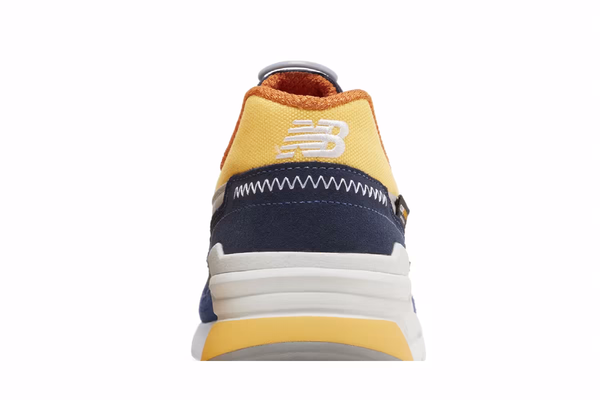 New Balance 997H Moon Shadow Vibrant Apricot, view 8