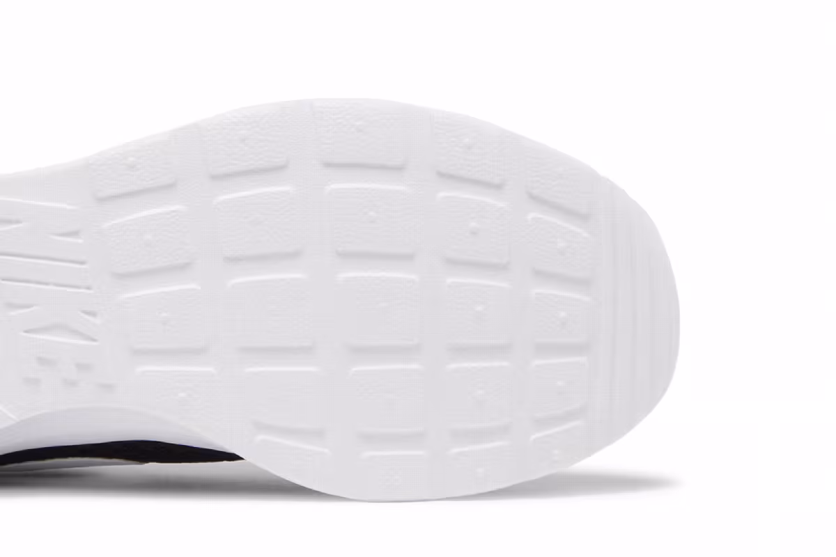 Nike Women's Tanjun Black White, view 6