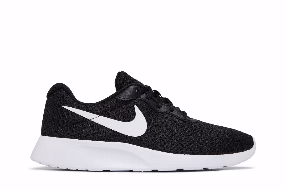 Nike Tanjun Black White, view 2