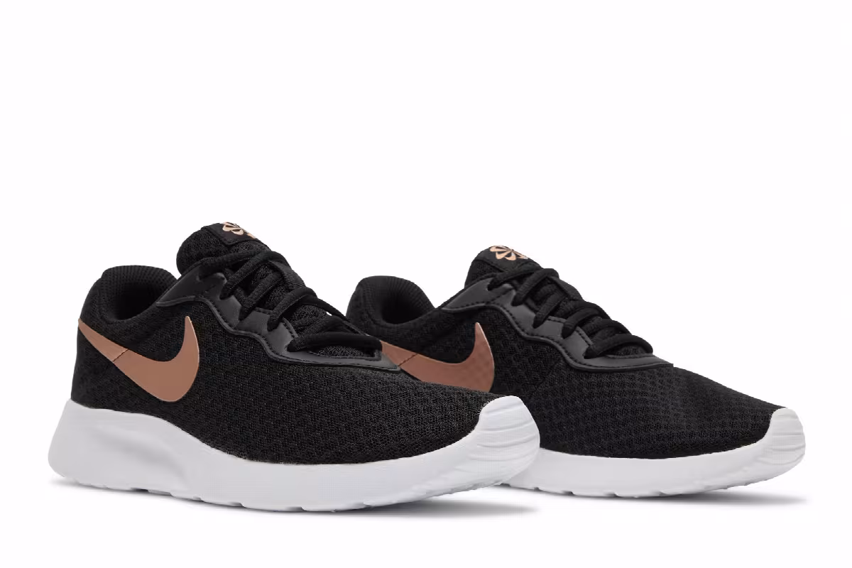 Nike Women's Tanjun Black Metallic Red Bronze, view 9