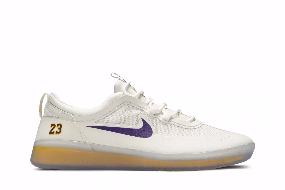 NBA x Nike Nyjah Free 2 SB Lakers, view 2