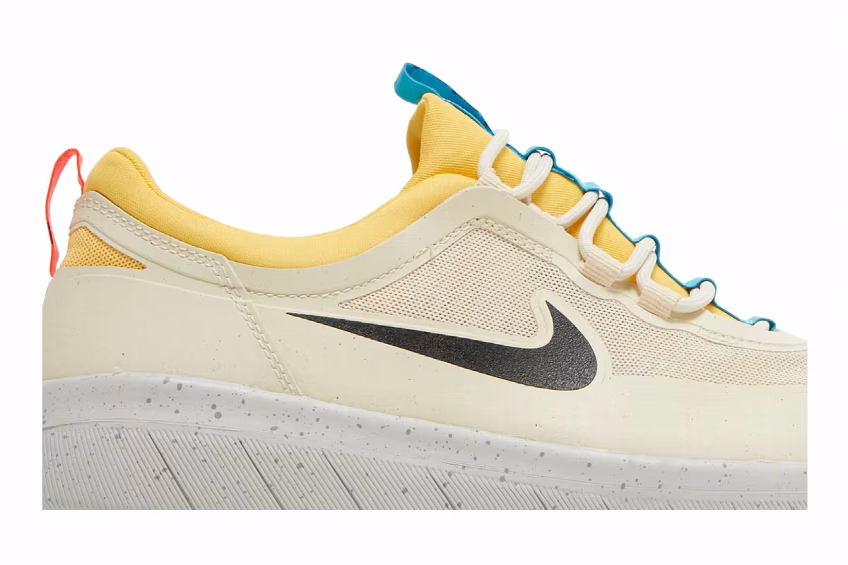 Nike Nyjah Free 2 SB Beach Topaz Gold, view 3