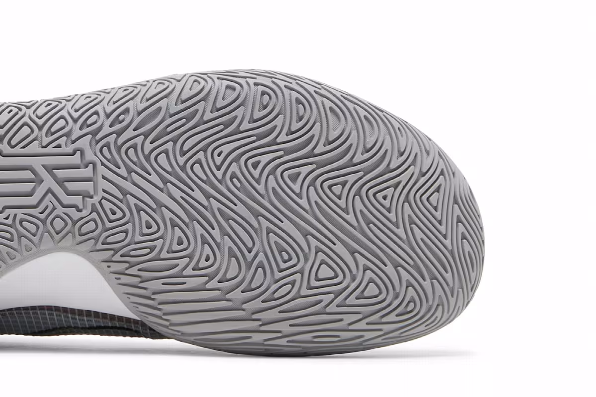 Nike Kyrie Flytrap 4 Wolf Grey White, view 6