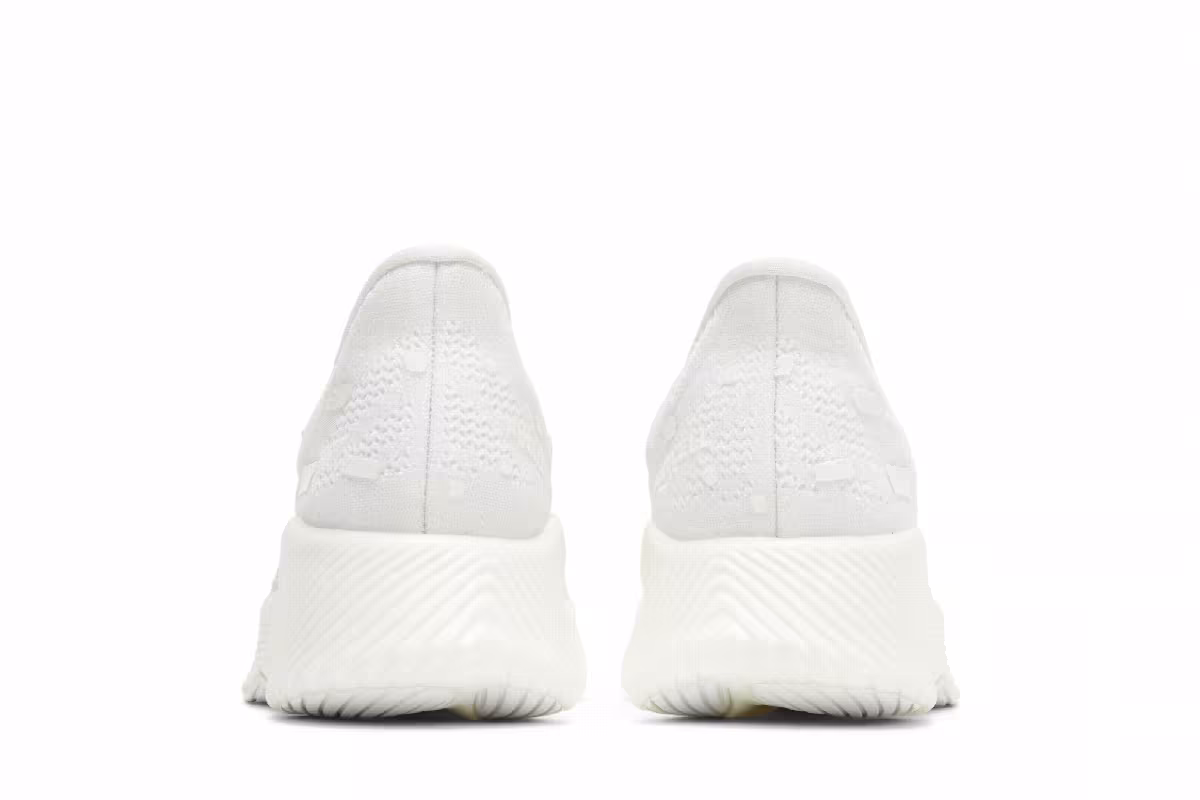 District Vision x New Balance FuelCell RC Elite v2 White, view 7