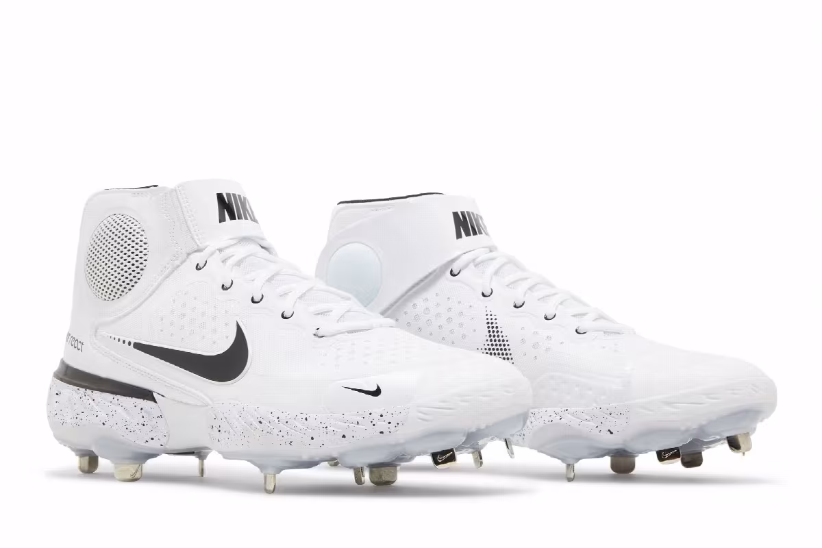 Nike Alpha Huarache Elite 3 Mid White, view 9