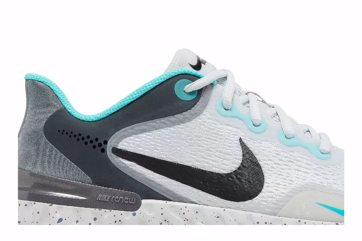 Nike Women's Alpha Huarache Elite 3 Turf Photon Dust Dynamic Turquoise, view 3