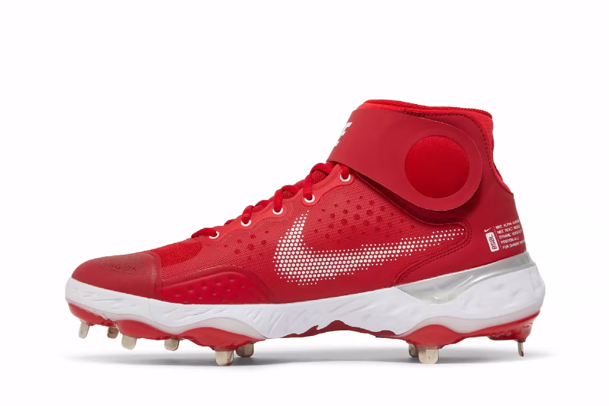 Nike Alpha Huarache Elite 3 Mid University Red, view 4