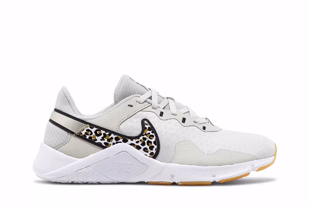 Nike Women's Legend Essential 2 Premium Leopard, view 2