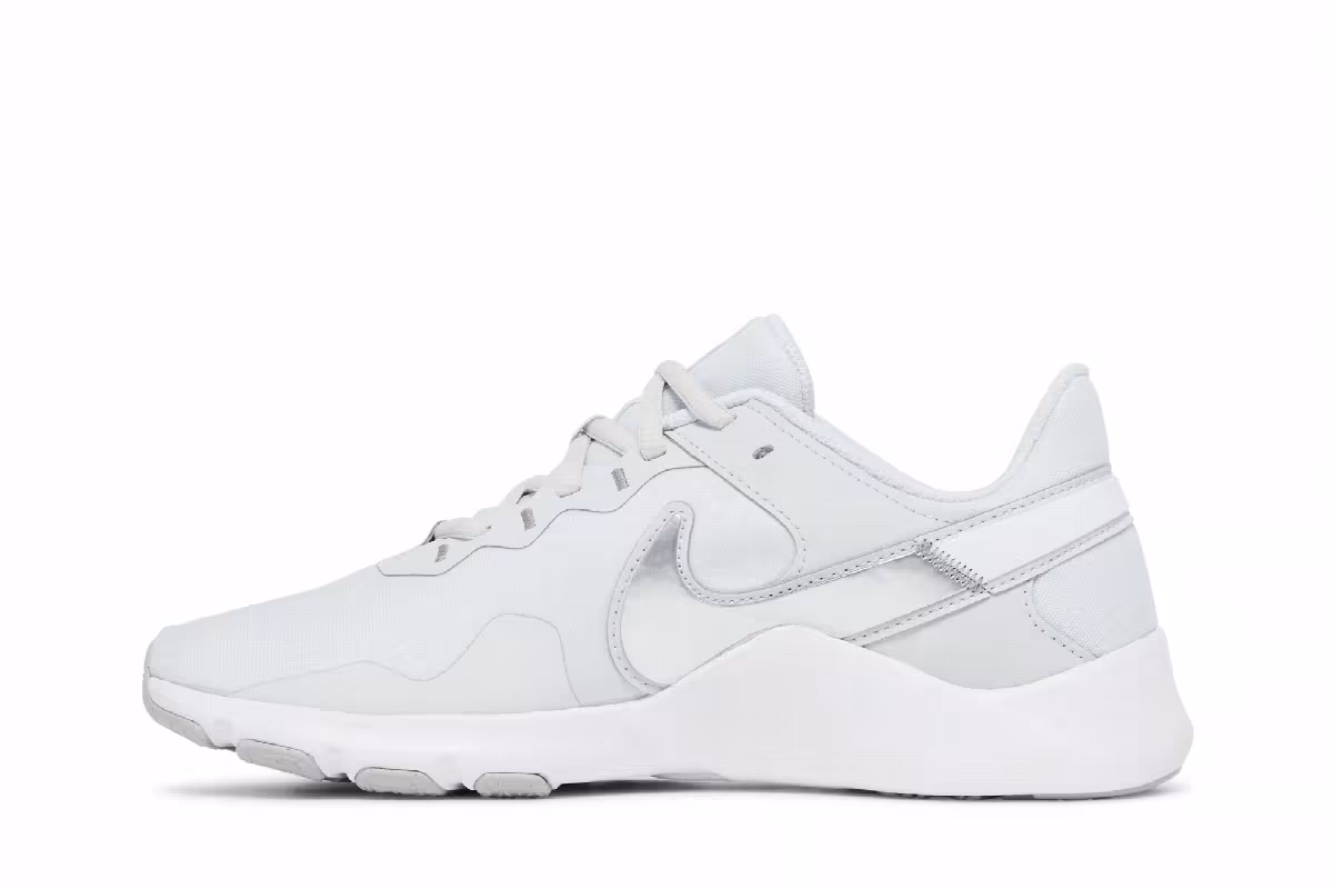 Nike Women's Legend Essential 2 Photon Dust Metallic Silver, view 4