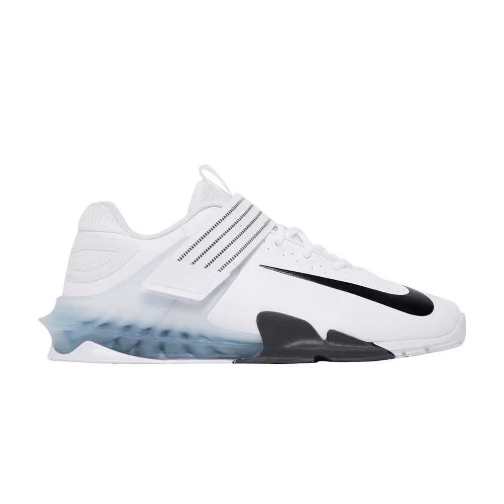 Nike Savaleos White Black
