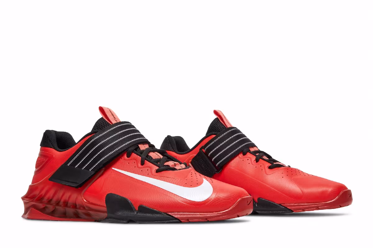 Nike Savaleos Chile Red, view 9