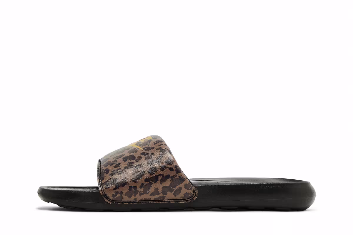 Nike Women's Victori One Printed Slide Leopard - Archaeo Brown, view 4