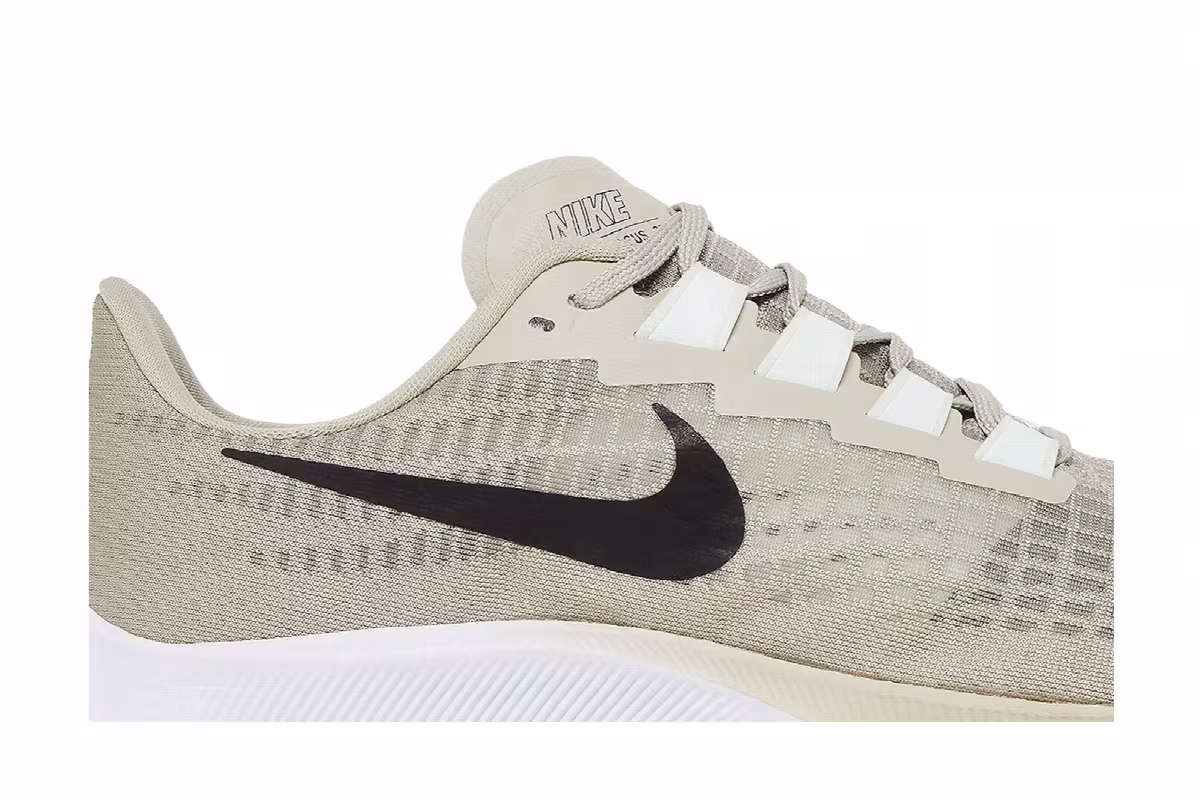 Nike Air Zoom Pegasus 37 Stone, view 3