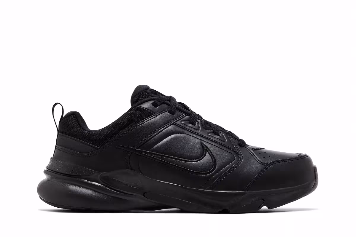 Nike Defy All Day Extra Wide Triple Black, view 2