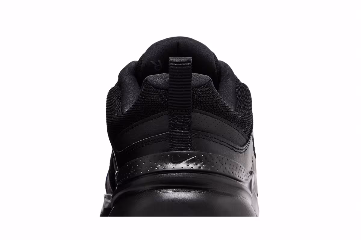 Nike Defy All Day Extra Wide Triple Black, view 8
