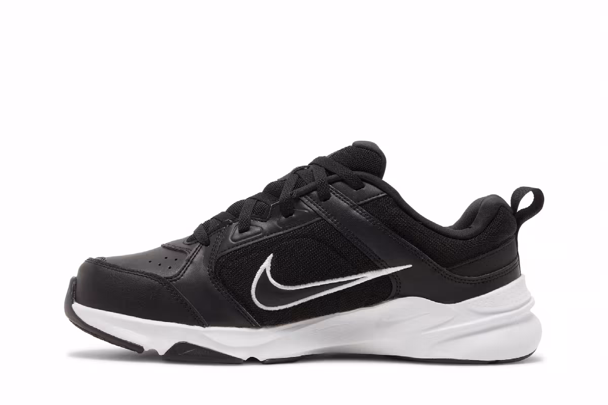 Nike Defy All Day Extra Wide Black White, view 4