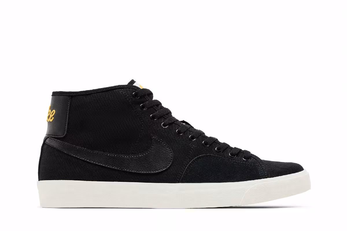 Nike Blazer Court Mid Premium SB Black, view 2