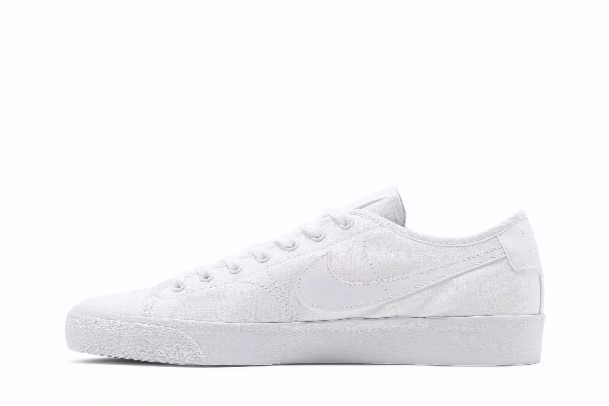 Nike Blazer Court SB Triple White, view 4