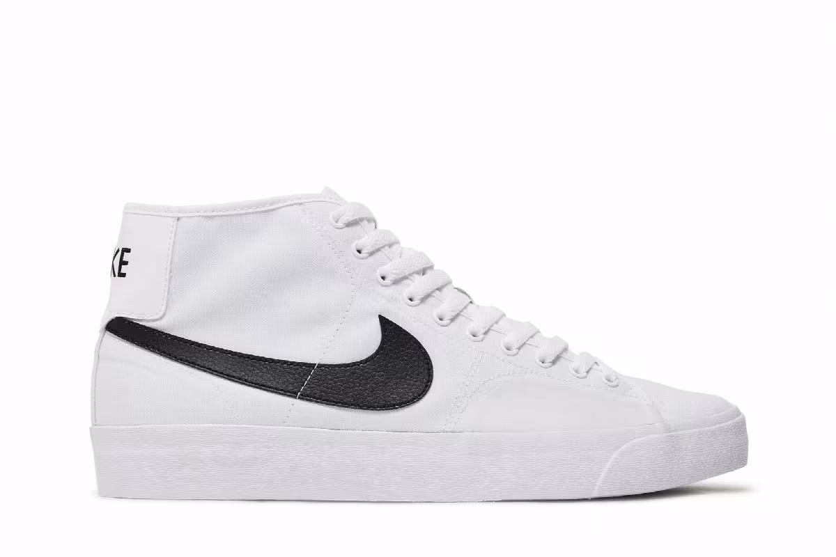 Nike Blazer Court Mid SB White Black, view 2