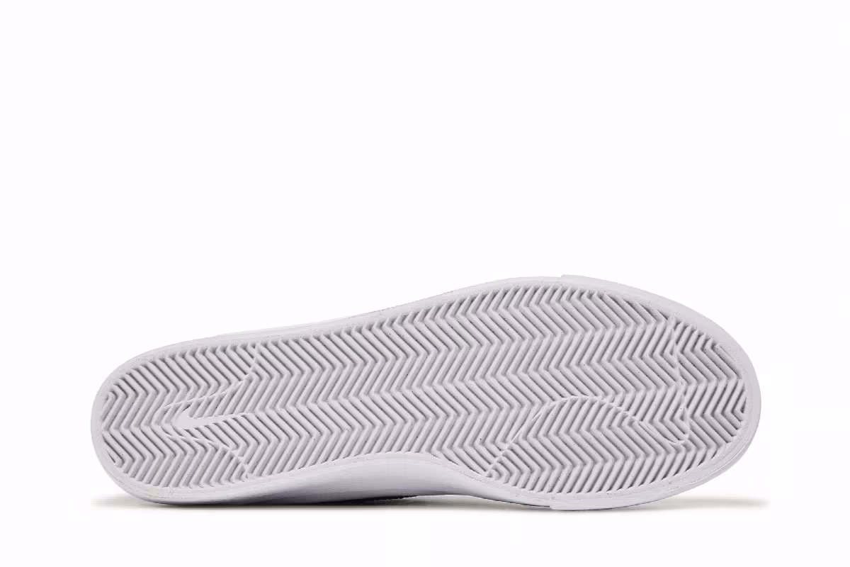 Nike Blazer Court Mid SB White Black, view 5