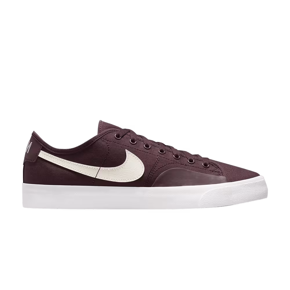 Nike Blazer Court SB Dark Wine
