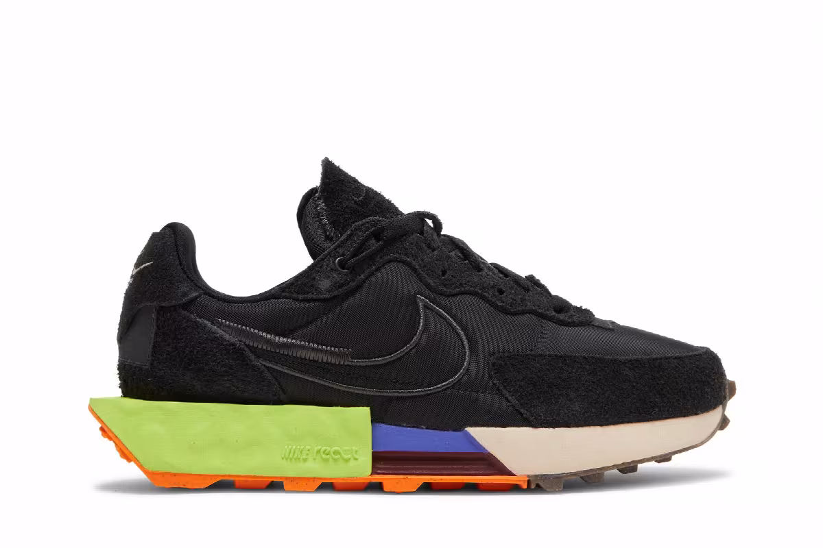 Nike Women's Fontanka Waffle Black Volt, view 2