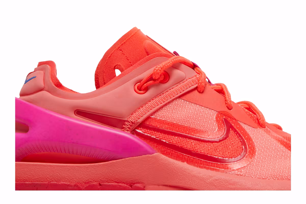 Nike Women's Fontanka Edge Bright Crimson, view 3
