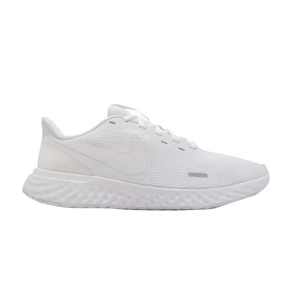 Nike Revolution 5 Triple White