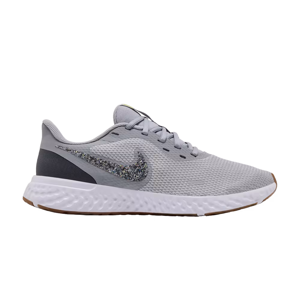 Nike Revolution 5 Premium Wolf Grey