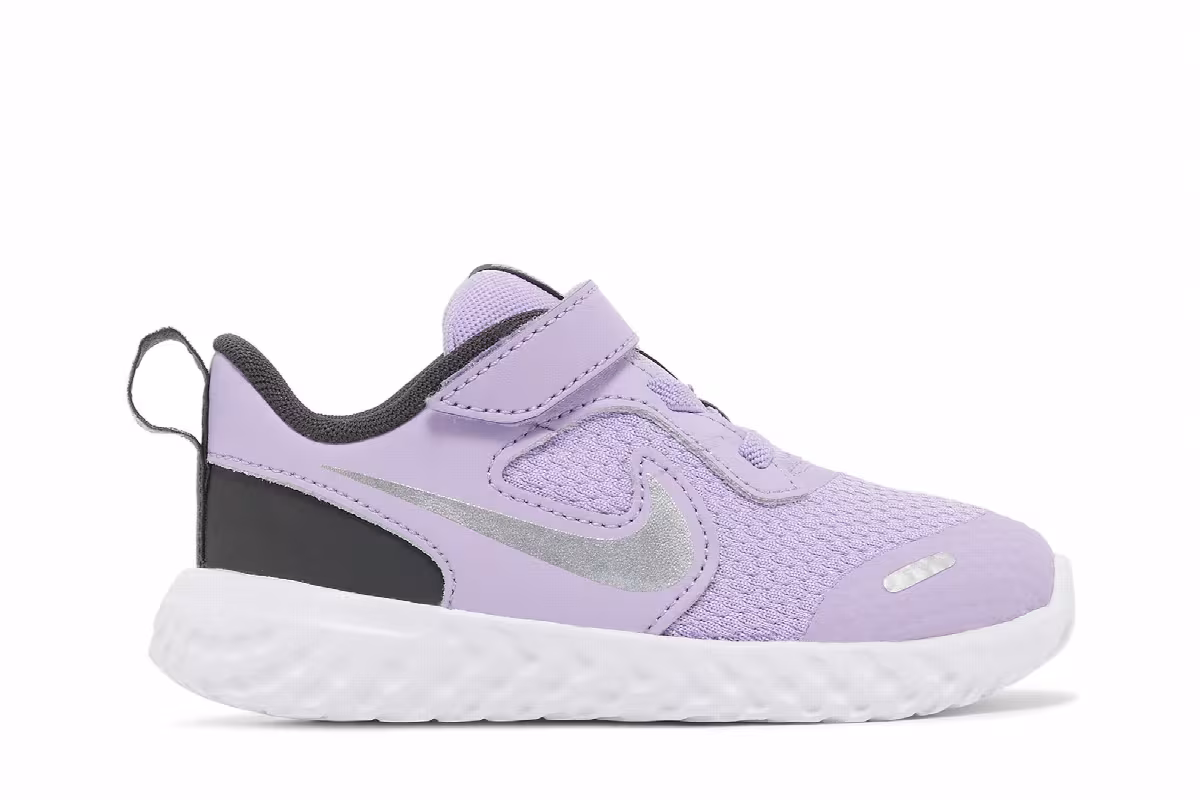 Nike Revolution 5 TD Lilac, view 2