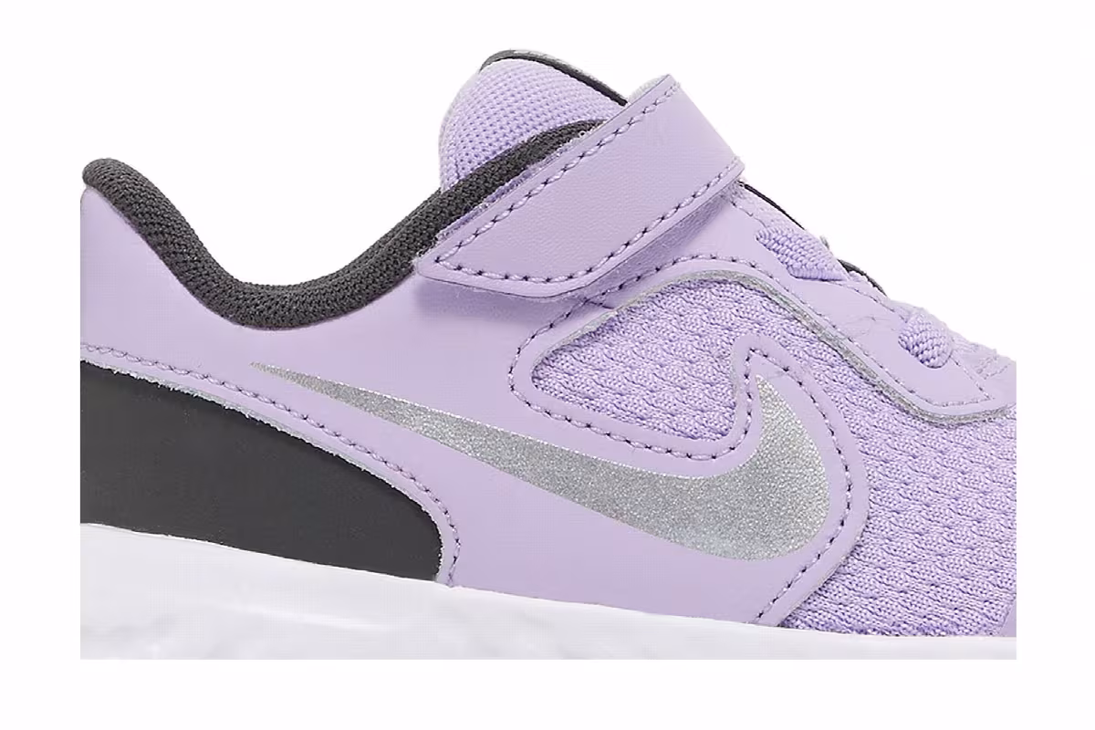 Nike Revolution 5 TD Lilac, view 3