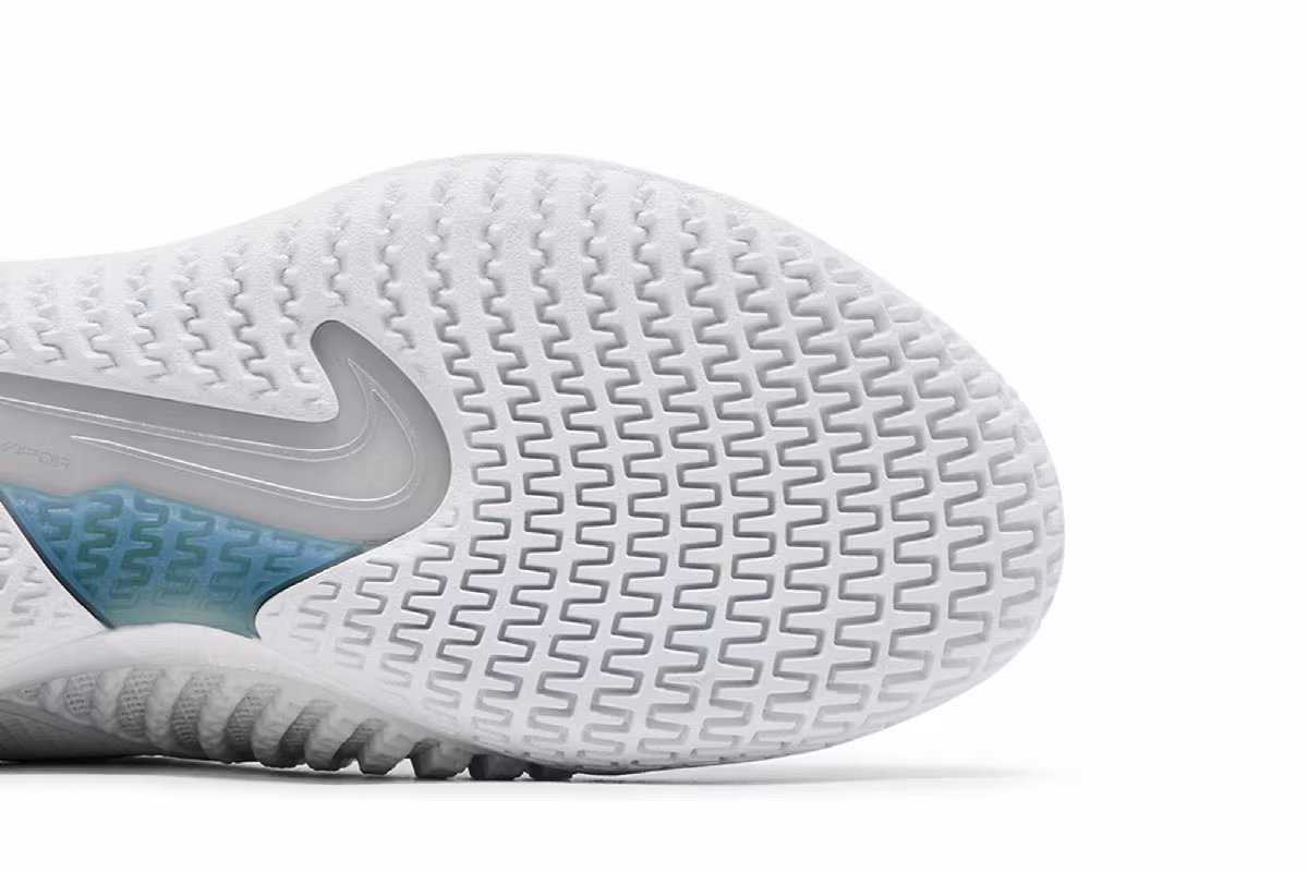Women's NikeCourt React Vapor NXT White Metallic Silver, view 6