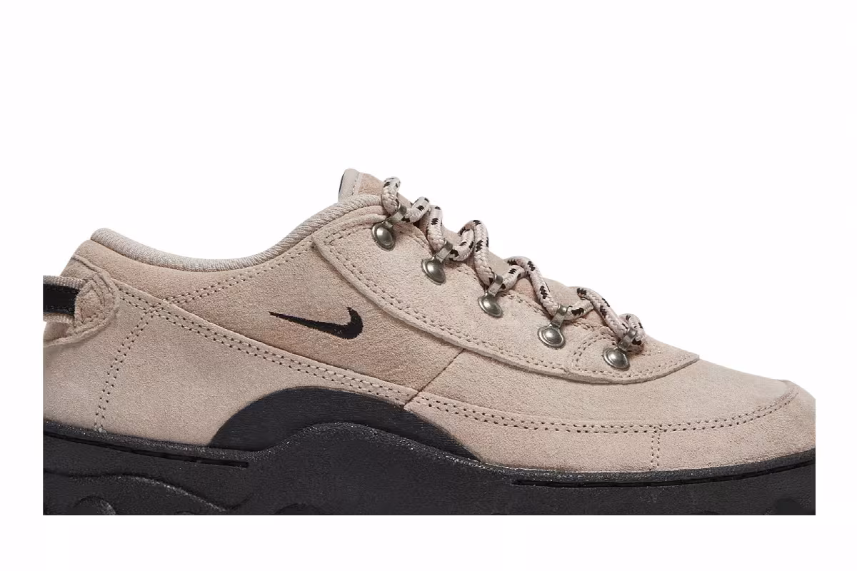 Nike Women's Lahar Low Fossil Stone Black, view 3