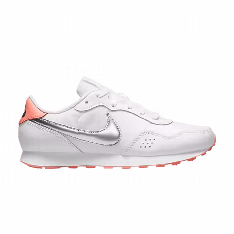 Nike MD Valiant GS 'White Metallic Silver'