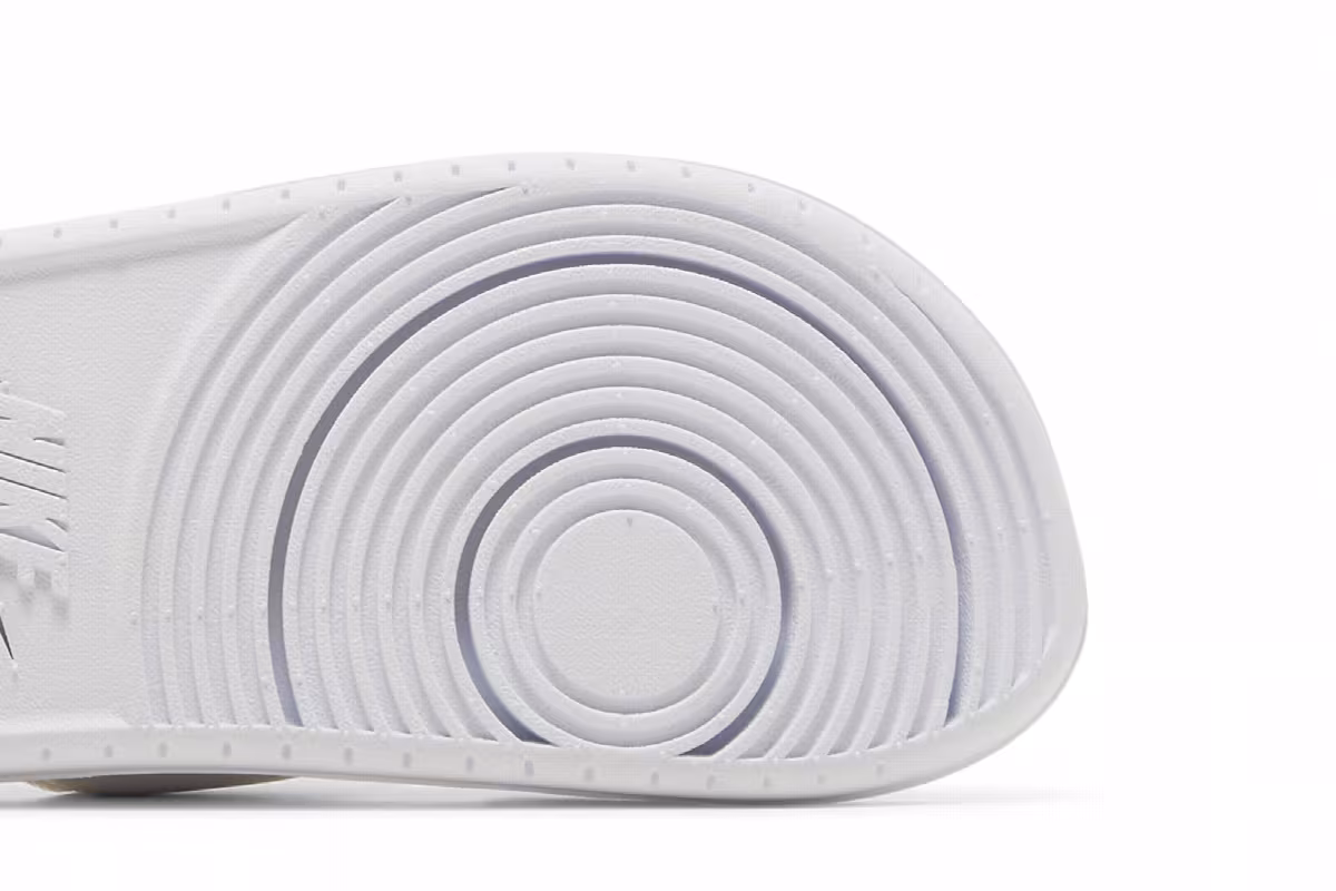 Nike Women's Offcourt Duo Slide White Black, view 6