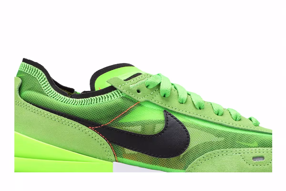 Nike Waffle One Electric Green, view 3