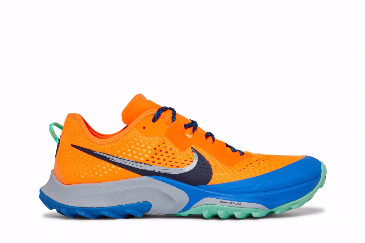 Nike Air Zoom Terra Kiger 7 Total Orange, view 2