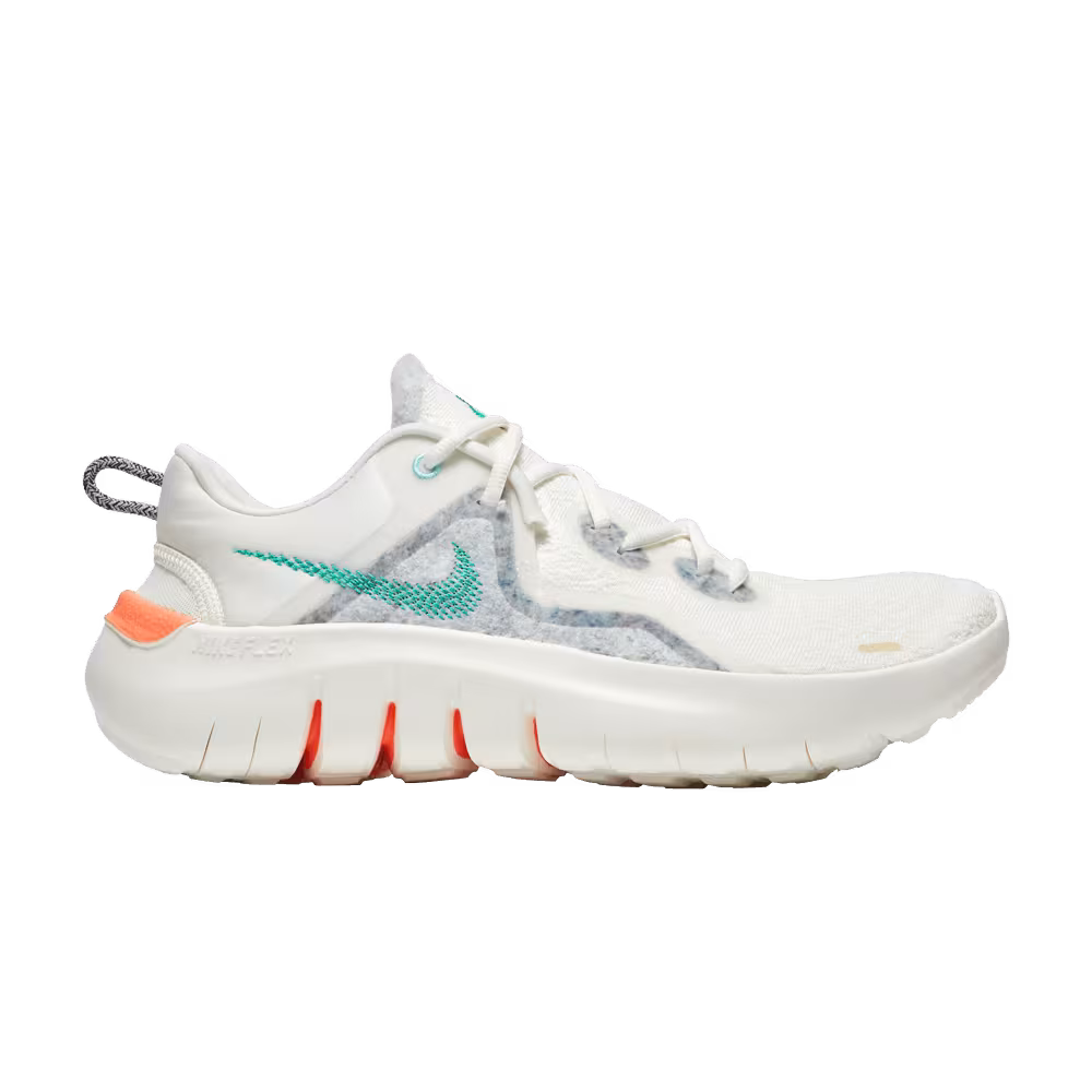 Nike Women's Flex Run 2021 Sail Copa